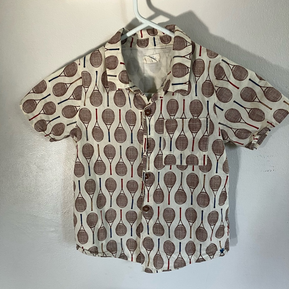 Pink Chicken Blue Rooster boys tennis button down Size 8 $30